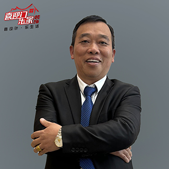 优秀项目经理：胡树乔